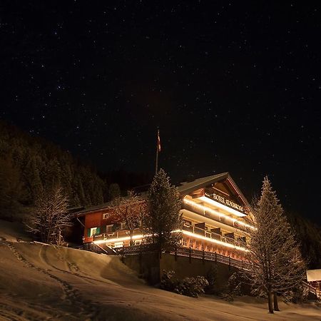 Hotel Alpenrose Гаргеллен Экстерьер фото