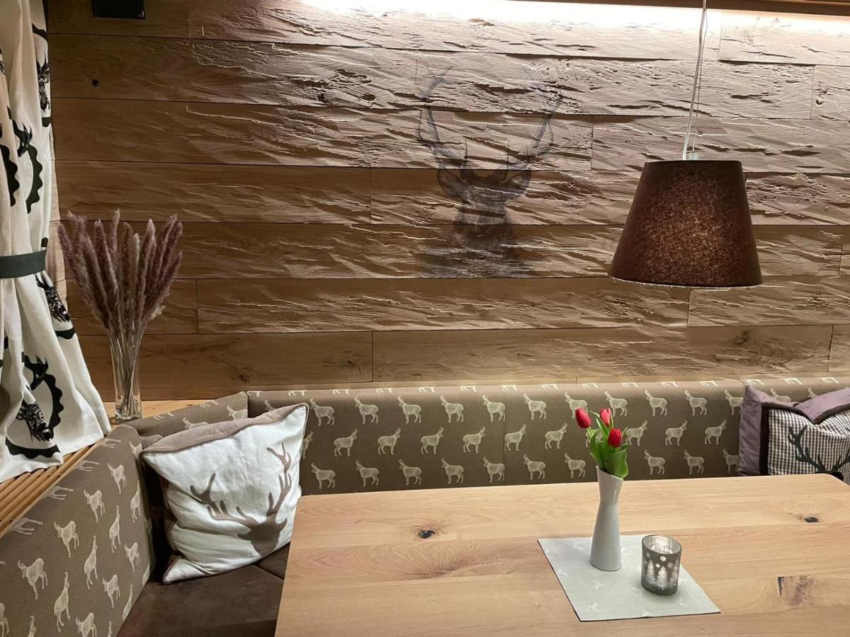 Hotel Alpenrose Гаргеллен Экстерьер фото