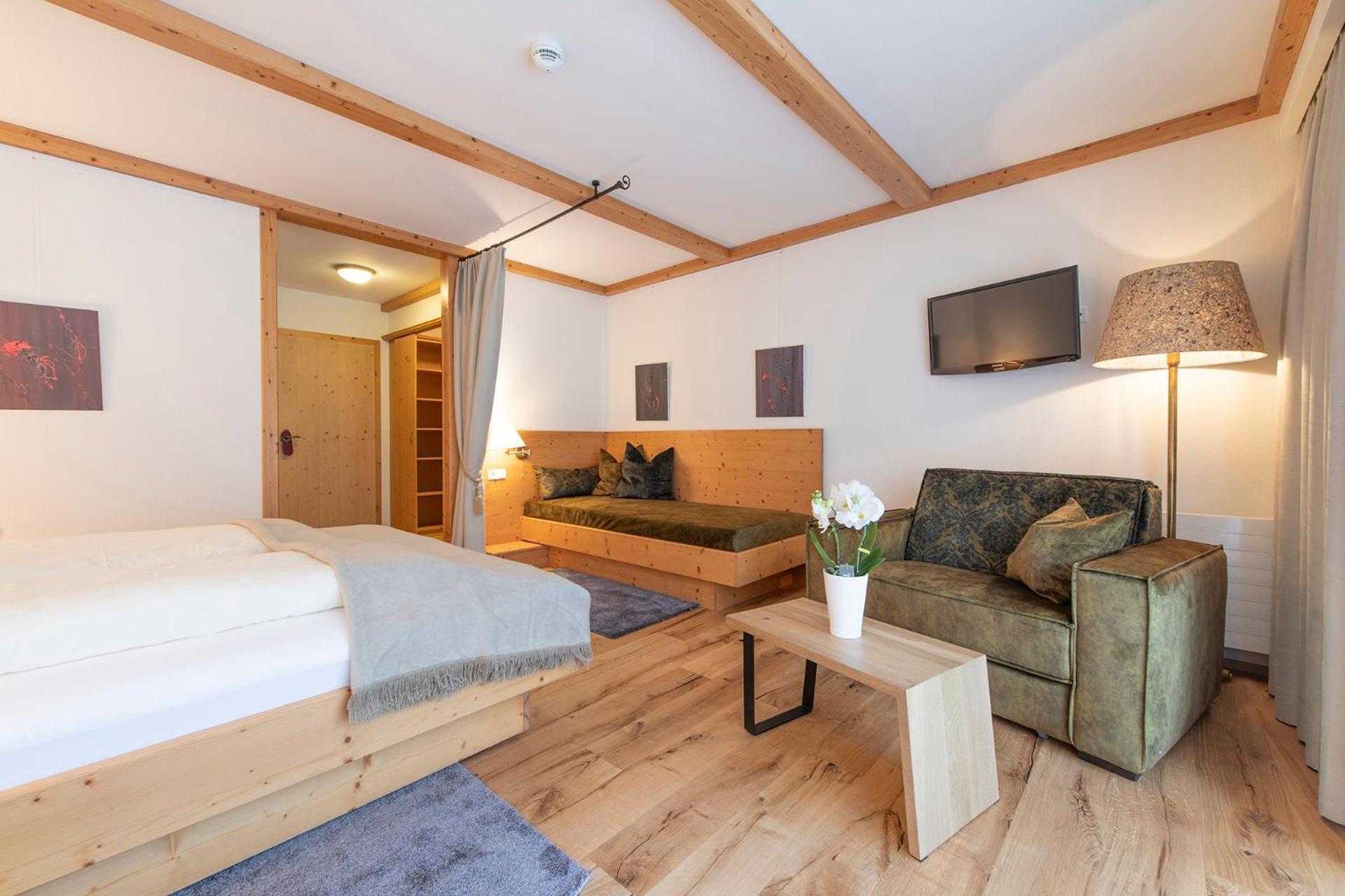 Hotel Alpenrose Гаргеллен Экстерьер фото