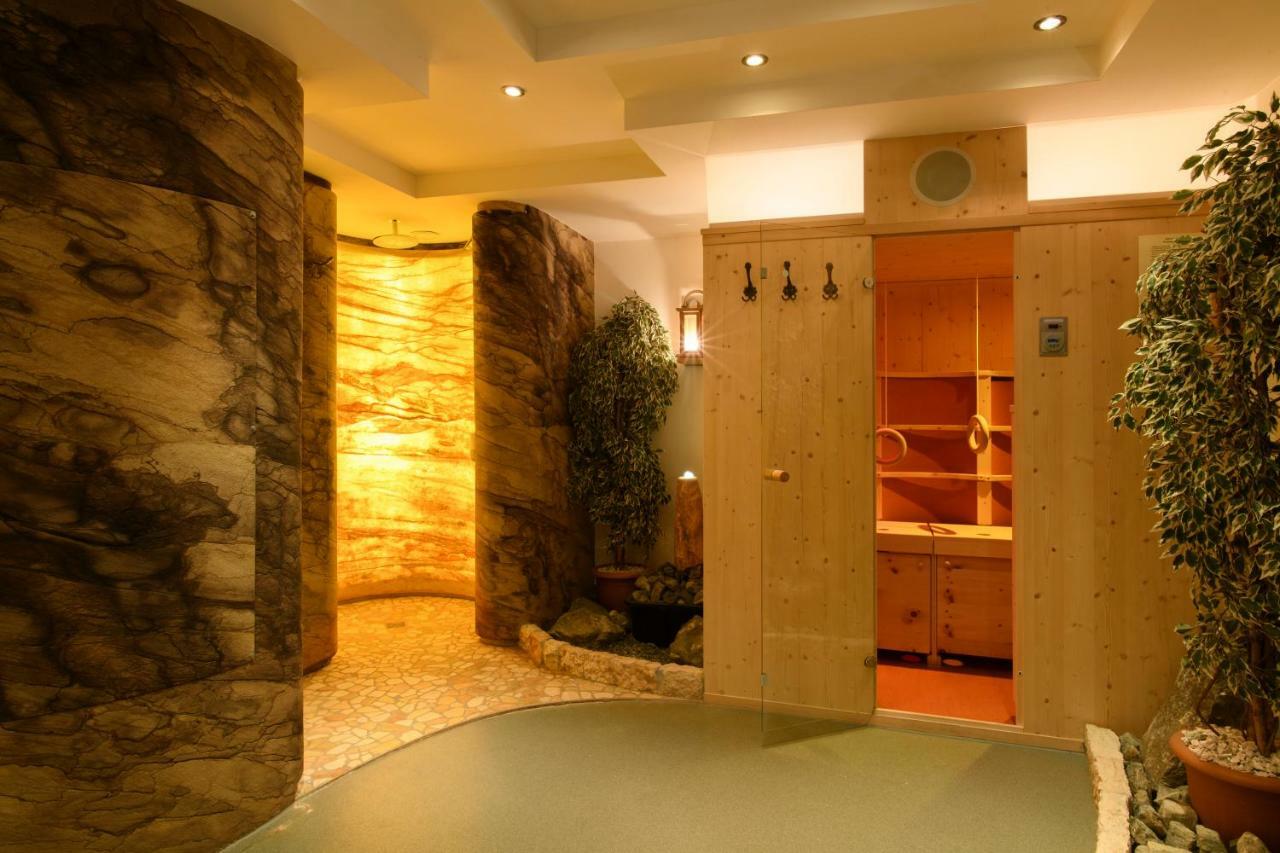 Hotel Alpenrose Гаргеллен Экстерьер фото